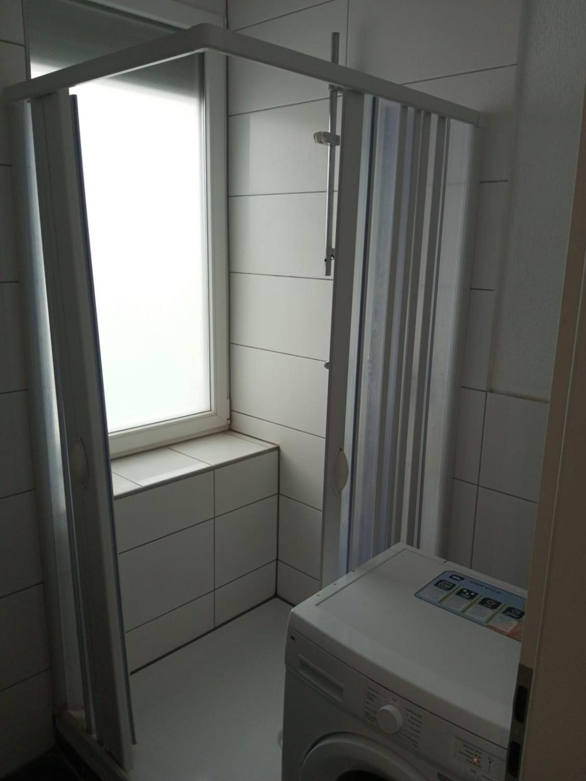 Nina Mit Gemeinschaftskueche Zentrum * Heilbronn