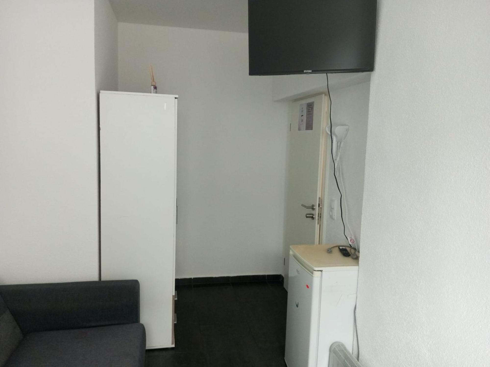 Nina Mit Gemeinschaftskueche Zentrum Privatunterkunft Heilbronn